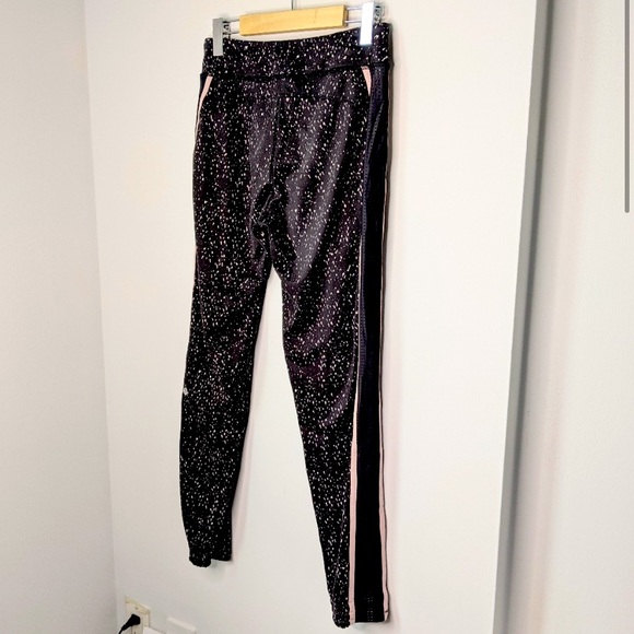 Lululemon Joggers - Picture 2 of 6